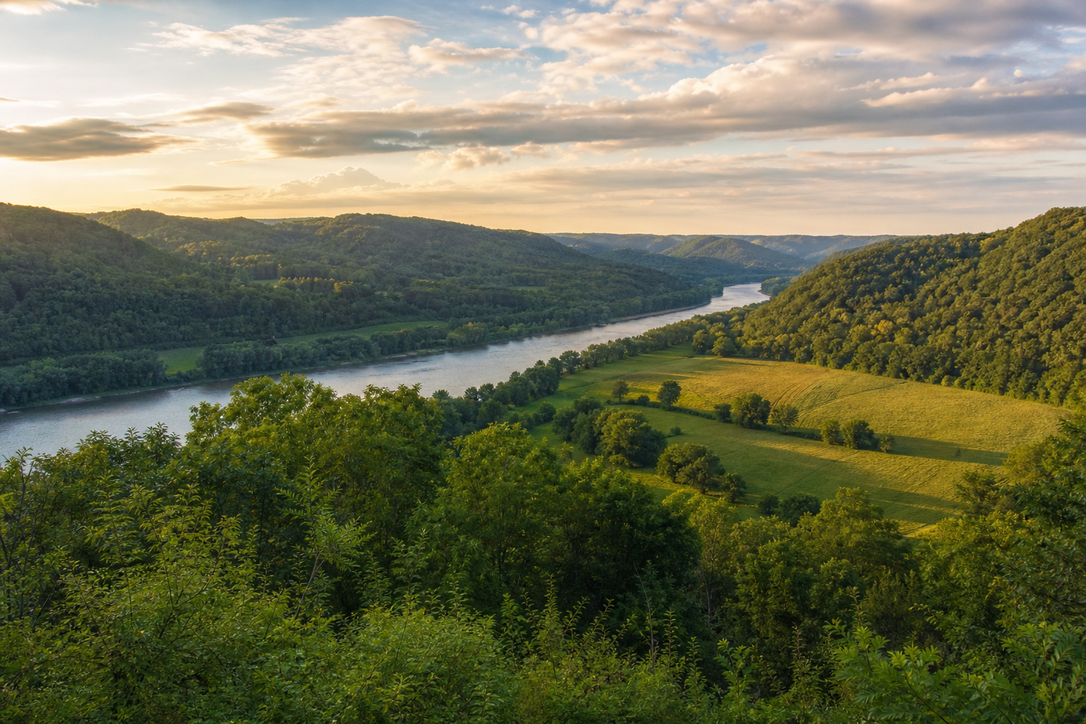 Rolling hills and river valley landscape in Scioto County, Ohio